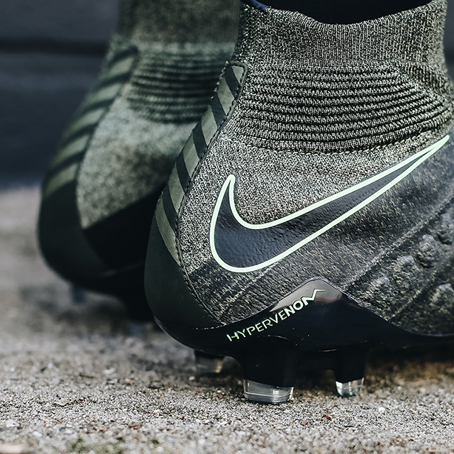 Nike Mens Hypervenom Phantom III FG Football BOOTS 9.5