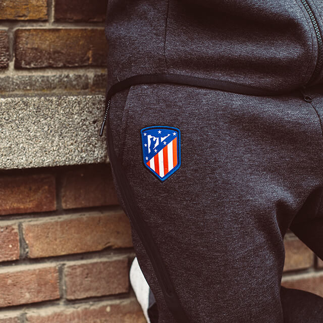 Nike Club Tech Fleece trainingspakken zijn de must have items deze winter