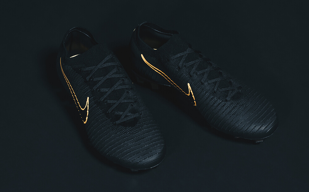 mercurial vapor flyknit ultra