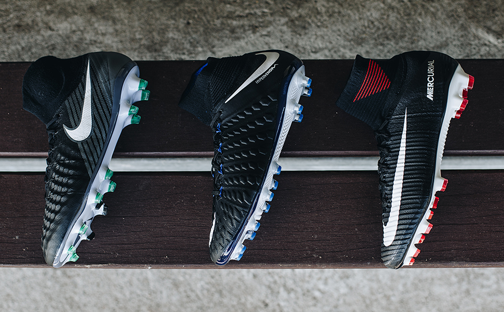 Nike Pitch Dark Pack