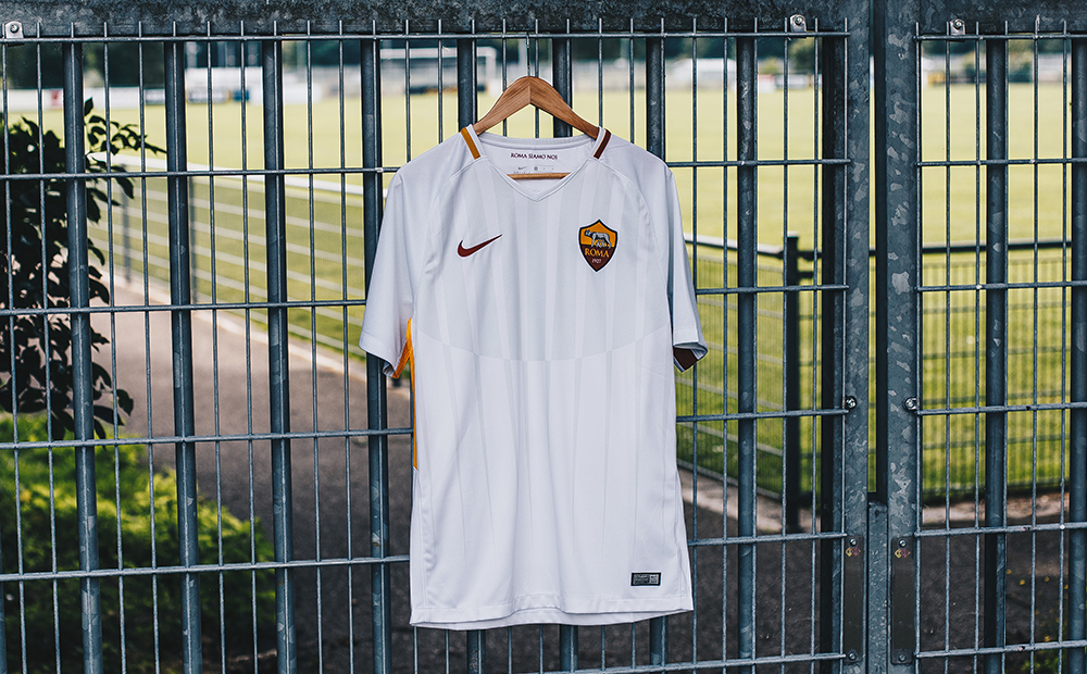 Nike Uitshirts 2017-2018