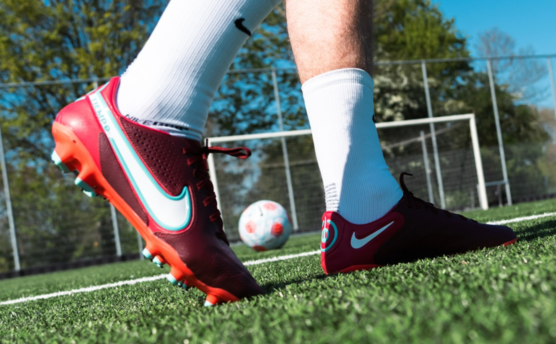 In deze 5 stappen kies jij de juiste voetbalschoenen!