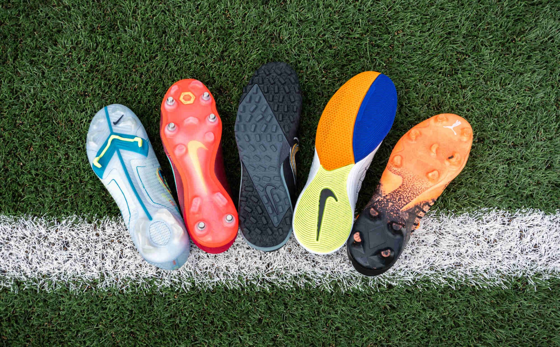 In deze 5 stappen kies jij de juiste voetbalschoenen!