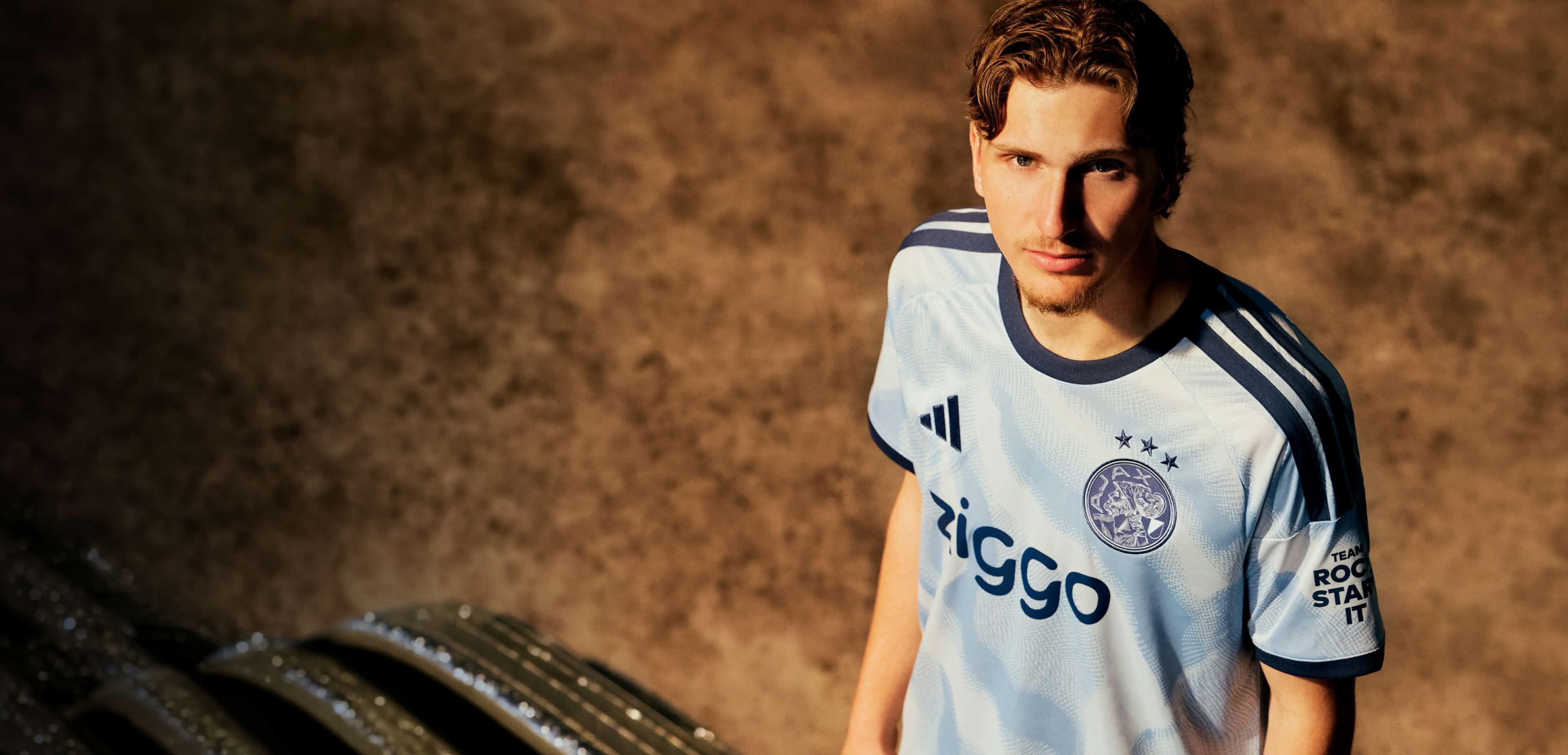 Ajax 3e Collectie 26-27