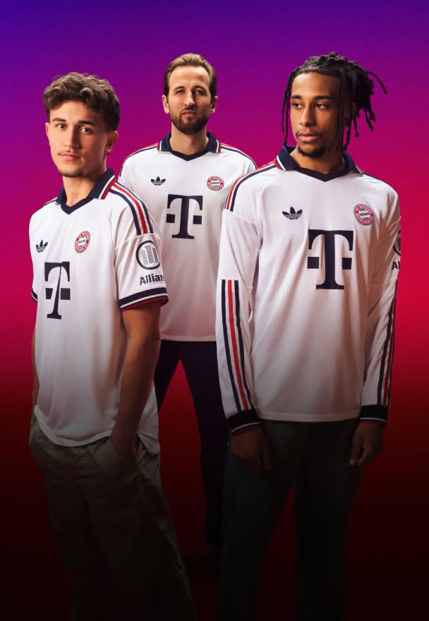 Bayern Munich Away 26-27