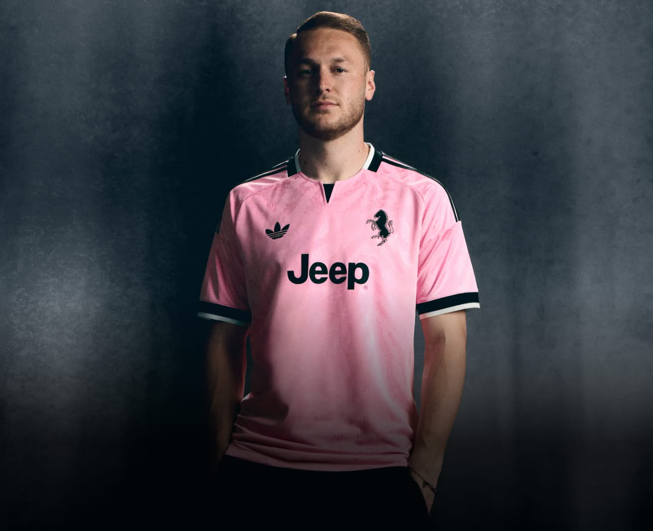 Juventus Away 26-27