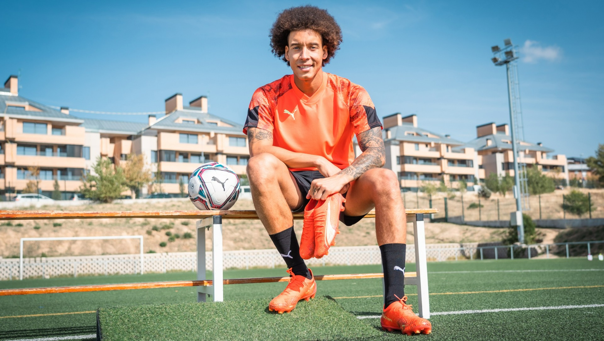 Axel Witsel Meet the Pro