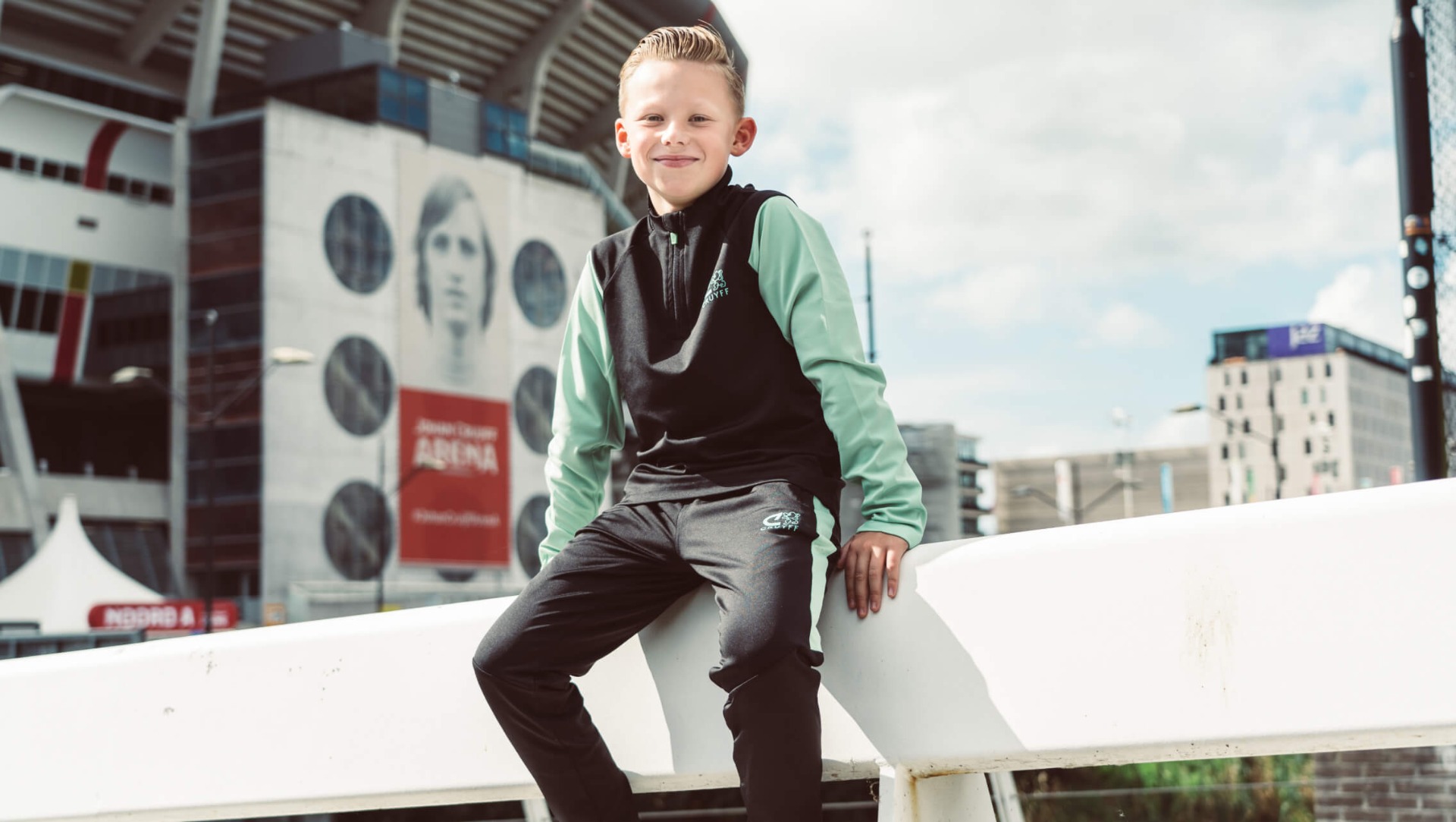 Met de nieuwe Cruyff collectie breng je een ode aan een legende