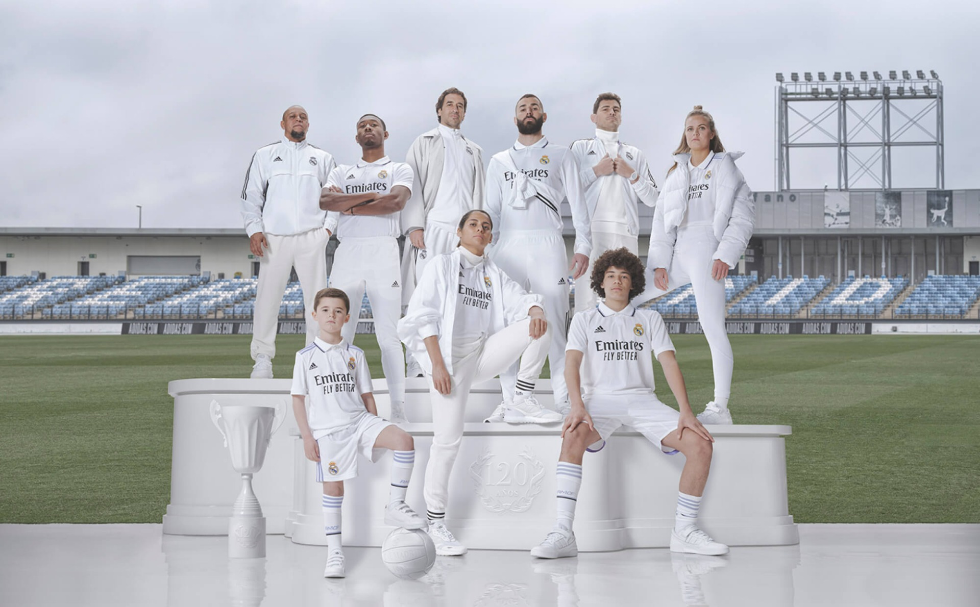 Helder op Je zal beter worden Bourgeon 120 jaar historie, dit is het nieuwe Real Madrid shirt 2022-2023!