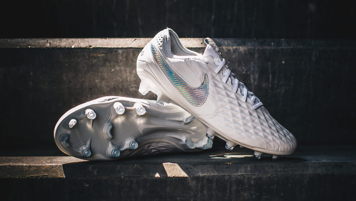 white tiempo legend 8