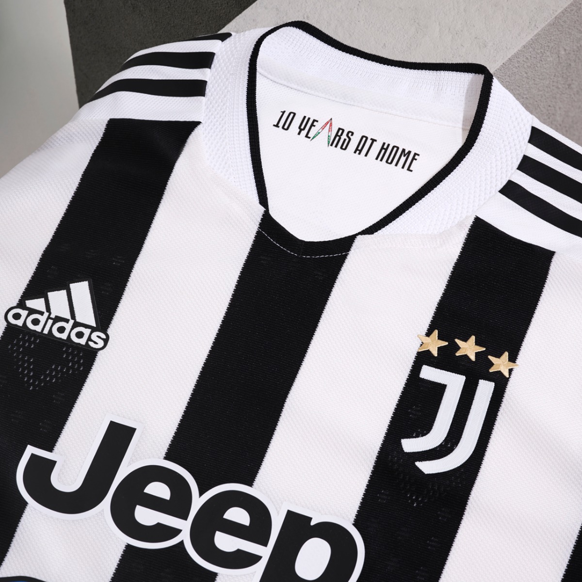 adidas-JuventusHOME-2122-sliderblokjes-640x640-4.jpg