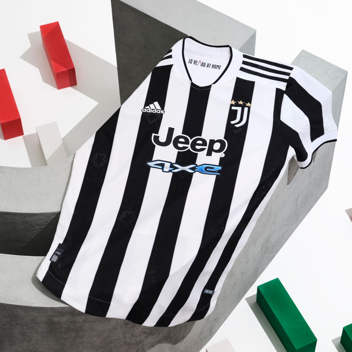 adidas-JuventusHOME-2122-sliderblokjes-640x640-6.jpg