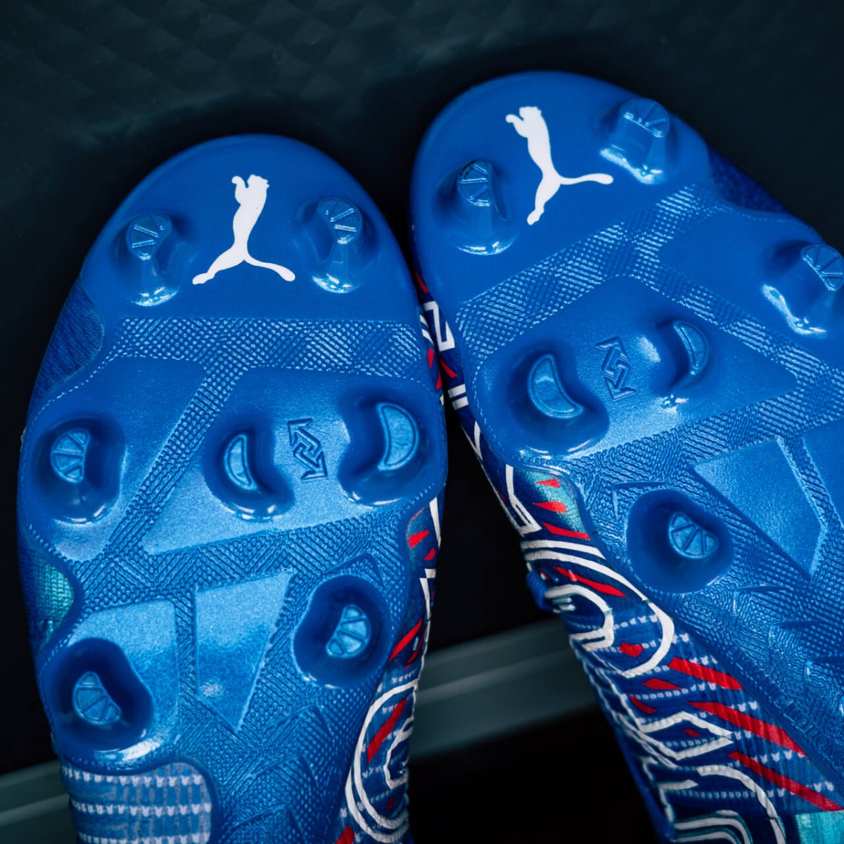 PUMA-FasterForward-Slider-tekst-blokjes-640x640px-12.jpg