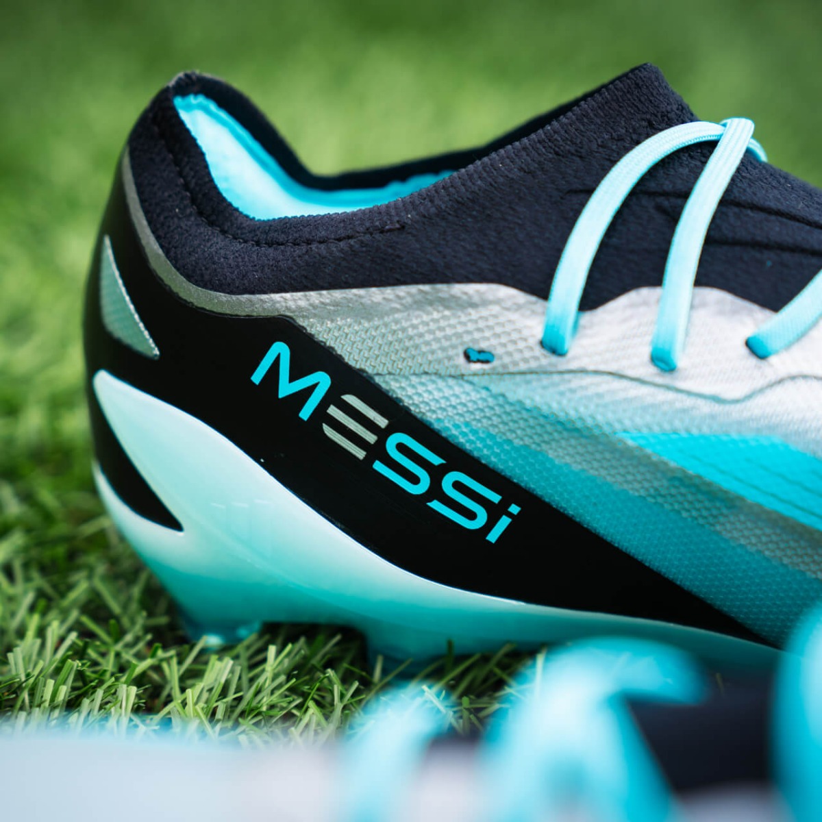 20230817-slider-blokje-adidas-X-Messi-Infinito-Pack-4.jpg