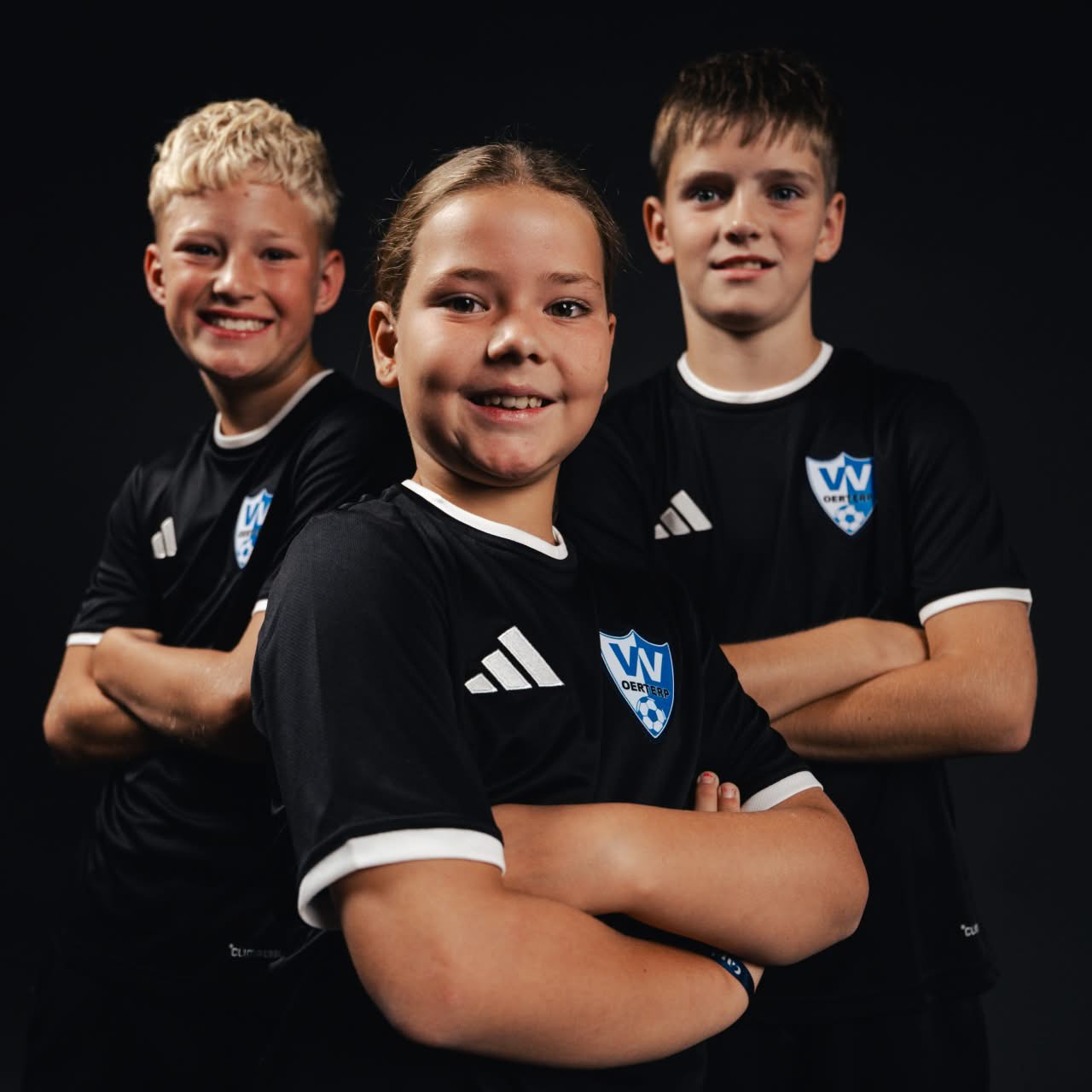 20260909-slider-blokje-adidas-VBS-Nieuwe-Teamwear-Clubs-02.jpg