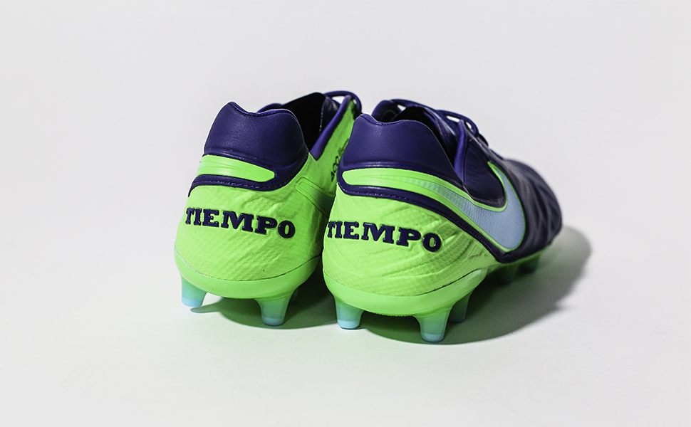 nike-tiempo-floodlights-slider.jpg