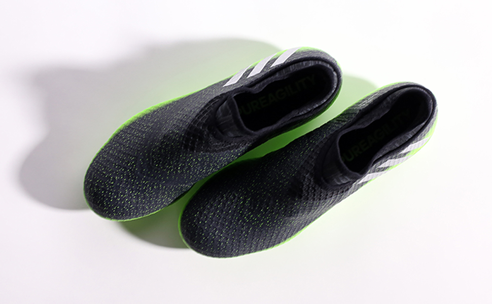 adidas-messi16-space-dust-slider-5.jpg