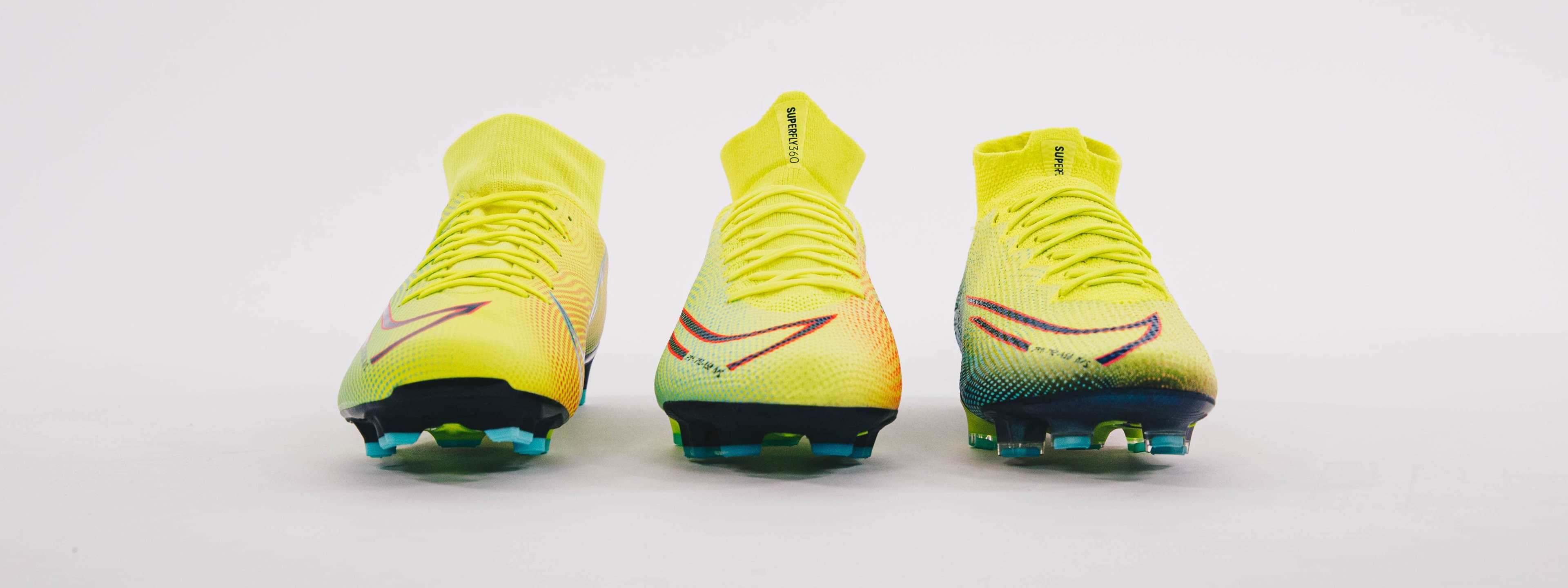 Waarom betaalt de ene voetballer €50,- en de ander €300,- voor nieuwe  voetbalschoenen?
