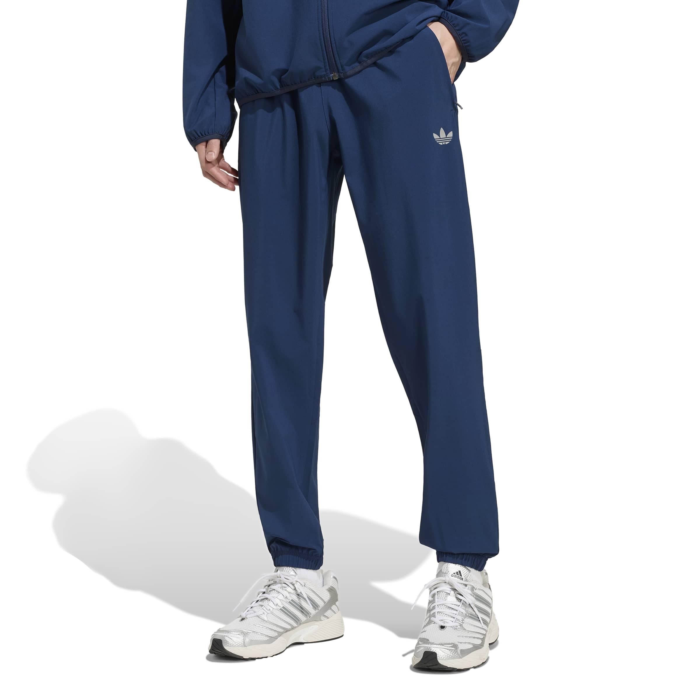Adidas Tech Trefoil Essential Woven Trainingsbroek Donkerblauw Zilver