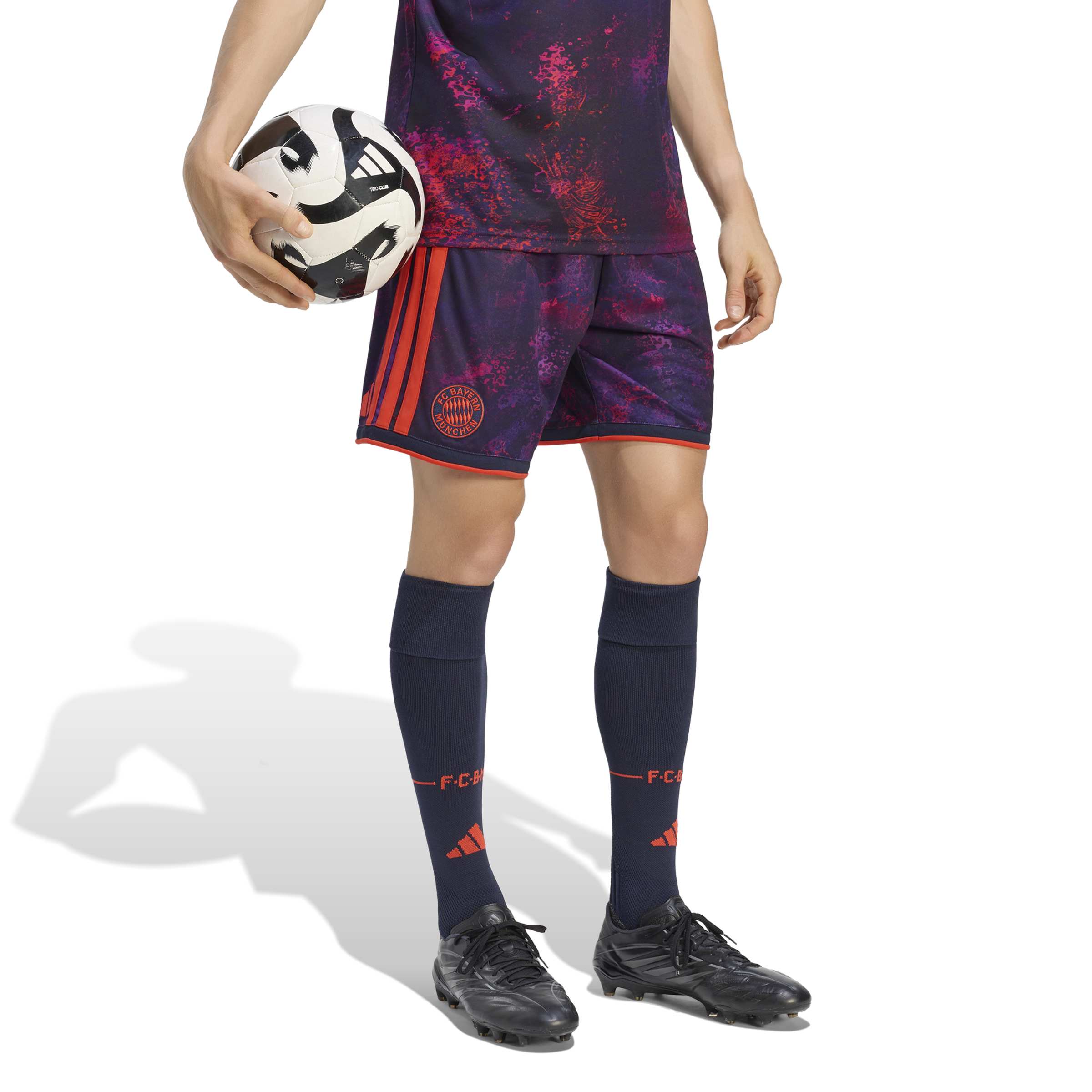 Adidas Bayern M&uuml;nchen 3e Broekje 2026-2027