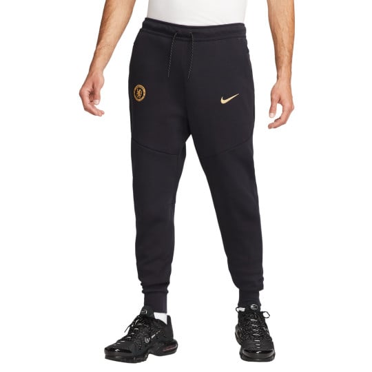 Nike Chelsea Tech Fleece Jogger 2023-2024 Zwart Goud