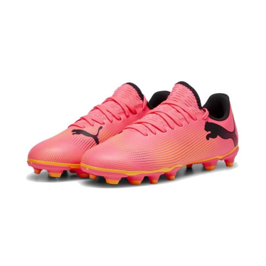 PUMA Future 7 Play Gazon Naturel Gazon Artificiel Chaussures de Foot (MG) Enfants Rose Noir Orange