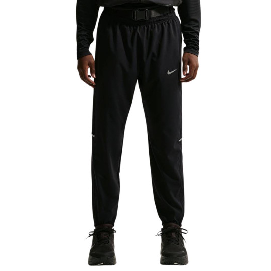 Pantalon d'entraînement tissé Nike Miler noir et argenté
