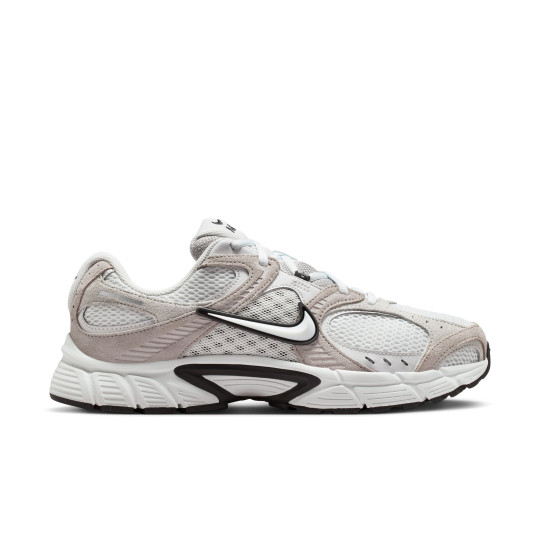 Nike V5 RNR Suède Sneakers Wit Zwart Wit Beige