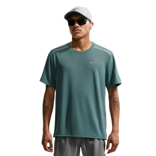 Nike UV Miler Trainingsshirt Grijsgroen Zilver
