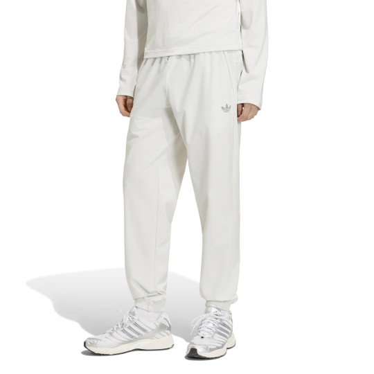 adidas Tech Trefoil Essential Woven Trainingsbroek Lichtgrijs Zilver