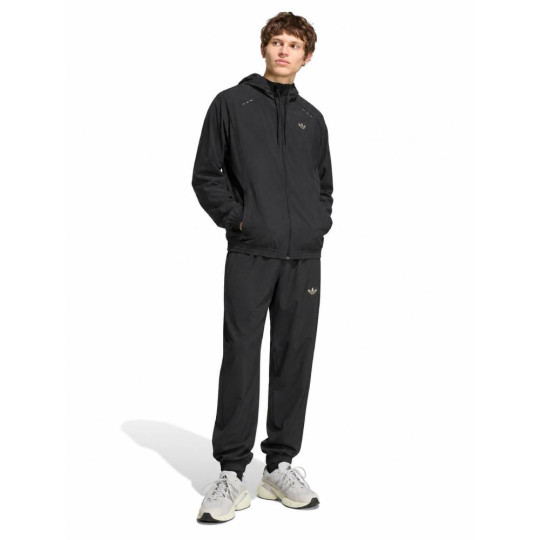 adidas Tech Essential Woven Trainingspak Zwart Zilver