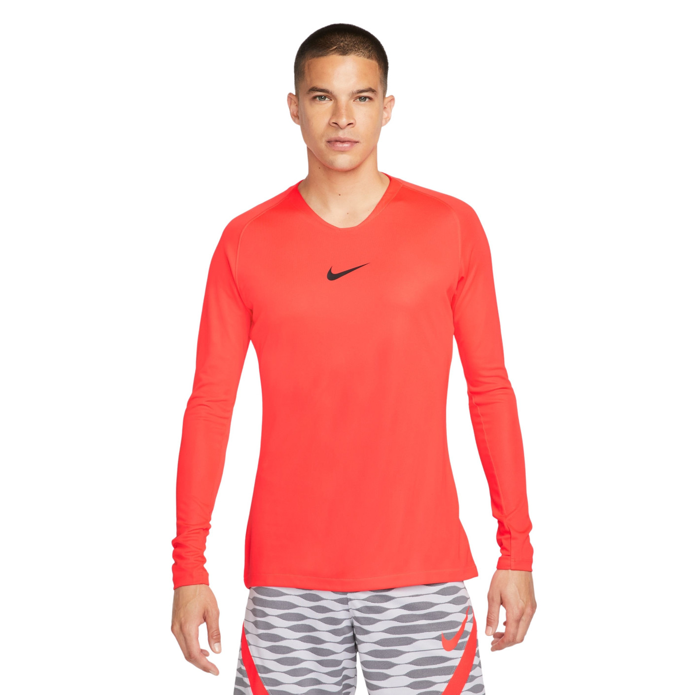 red nike long sleeve shirt