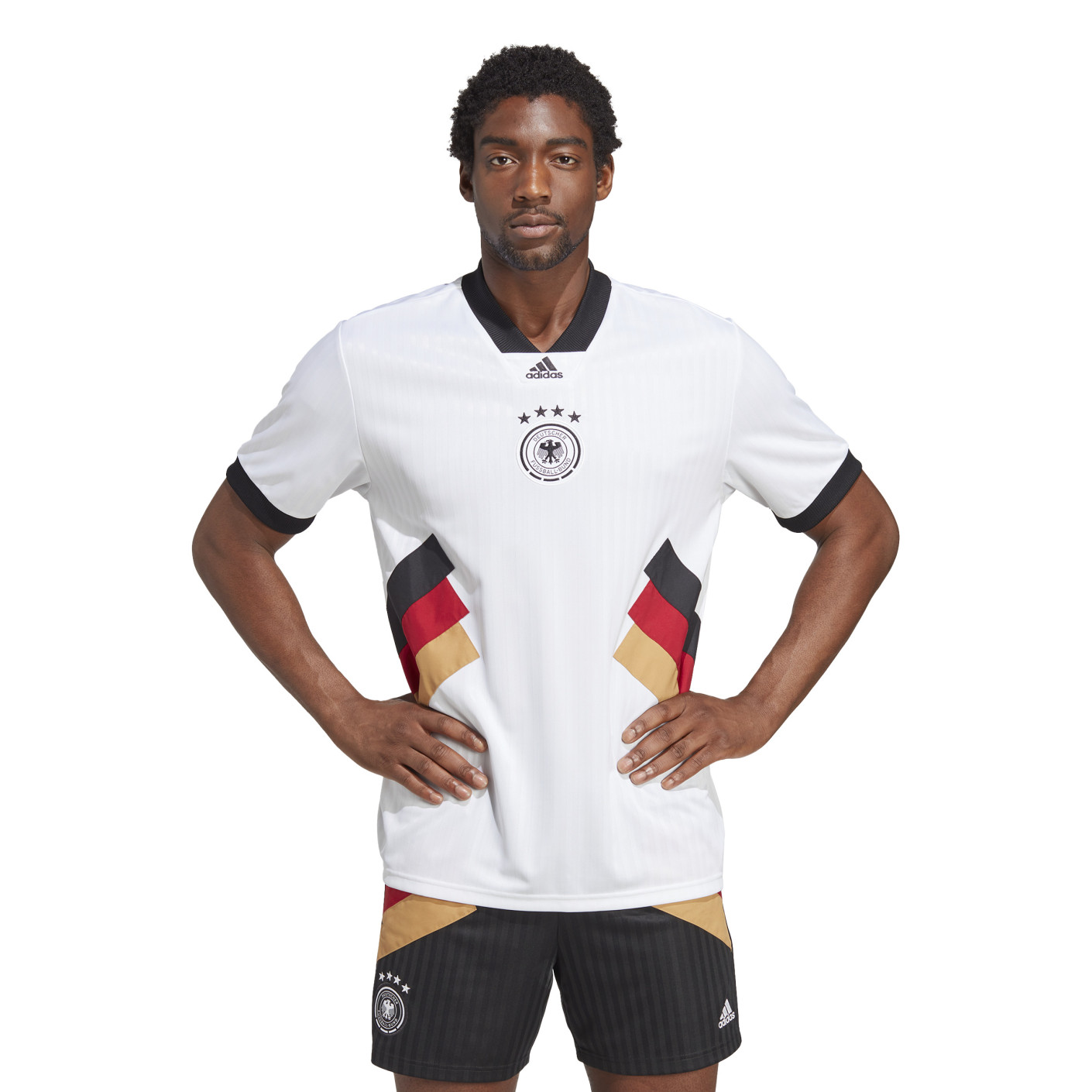 gereedschap protest Voorzichtigheid adidas Duitsland Icon Voetbalshirt 2022-2024 Wit