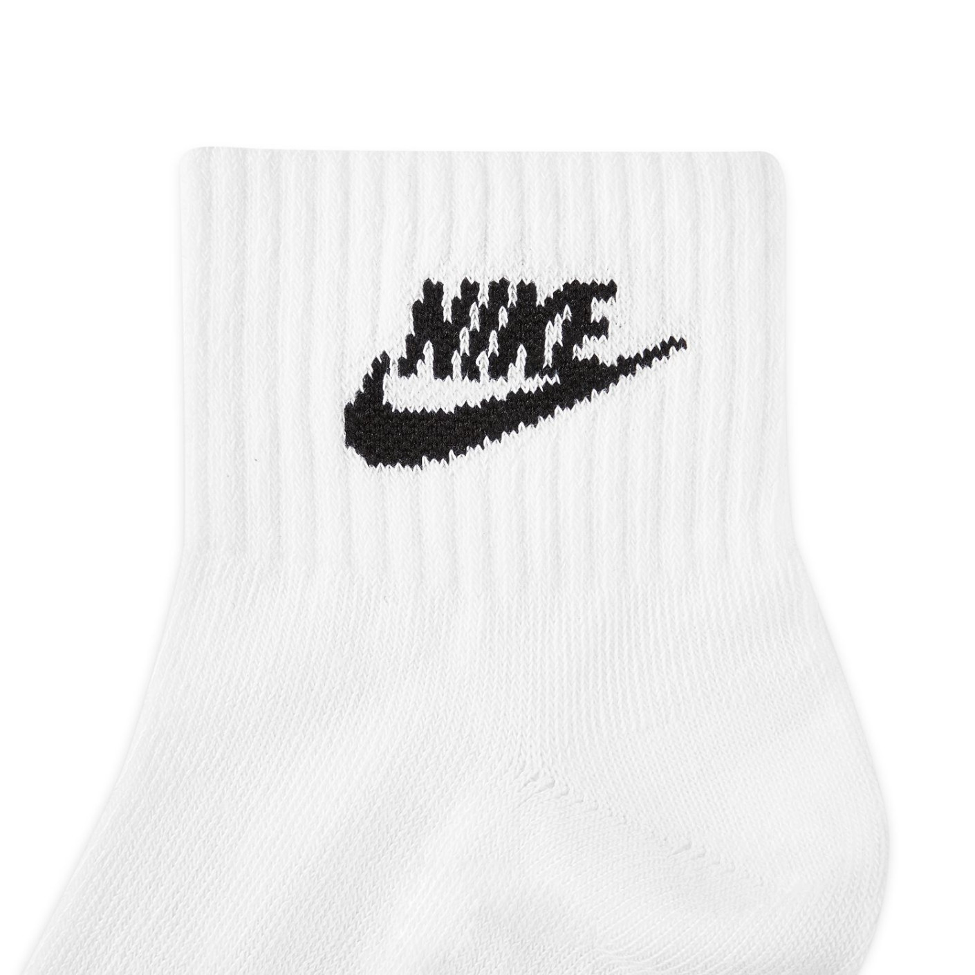 nike socks essential