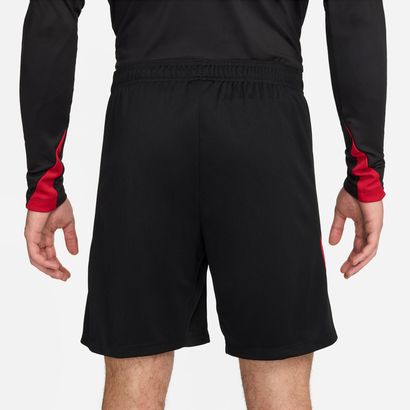 liverpool strike shorts