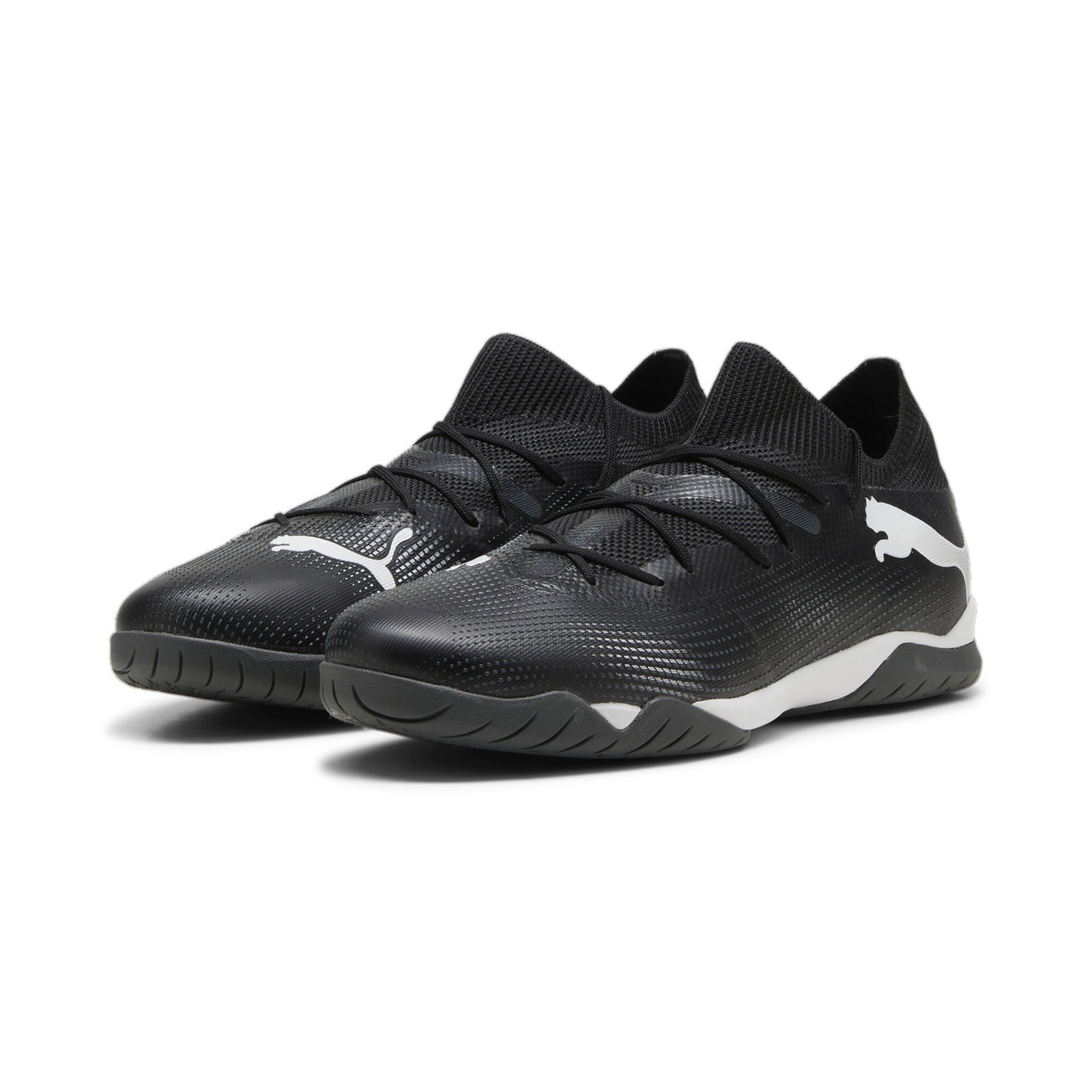 PUMA Future 7 Match Indoor Football Boots (IN) Black White