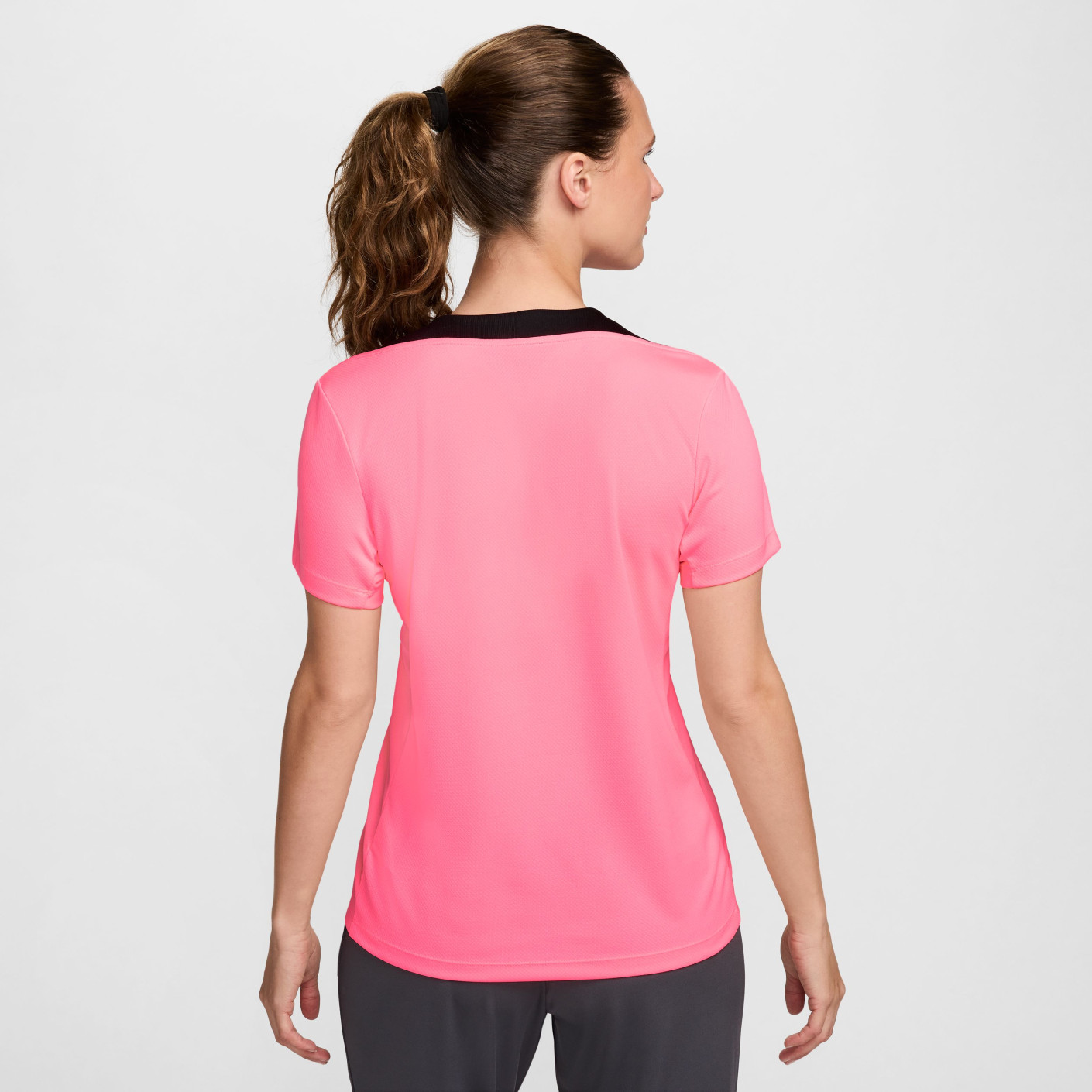 pink and black nike shirt women's