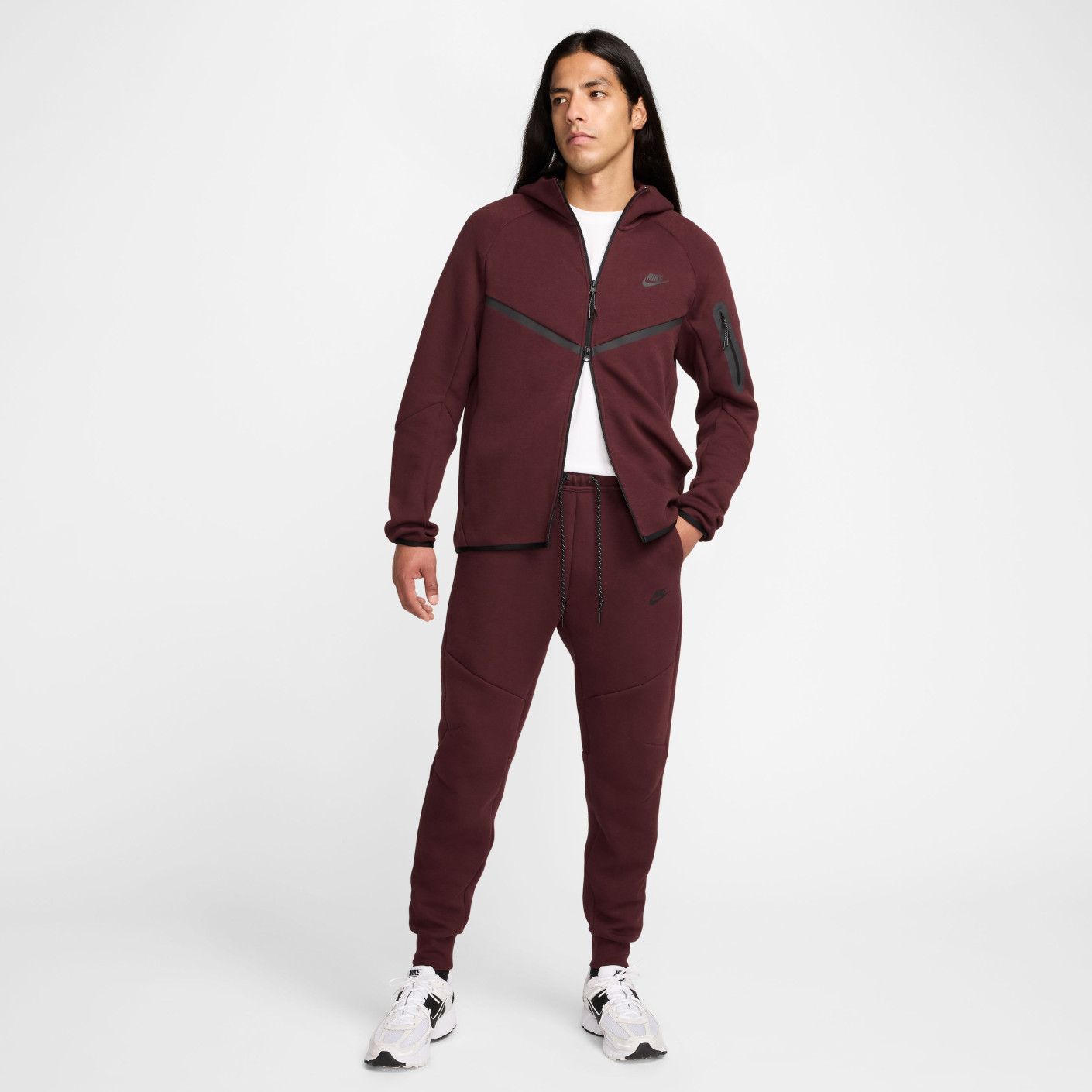 nike burgundy tracksuit