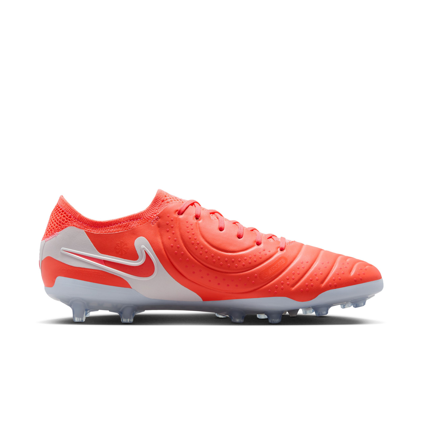 red nike tiempo boots