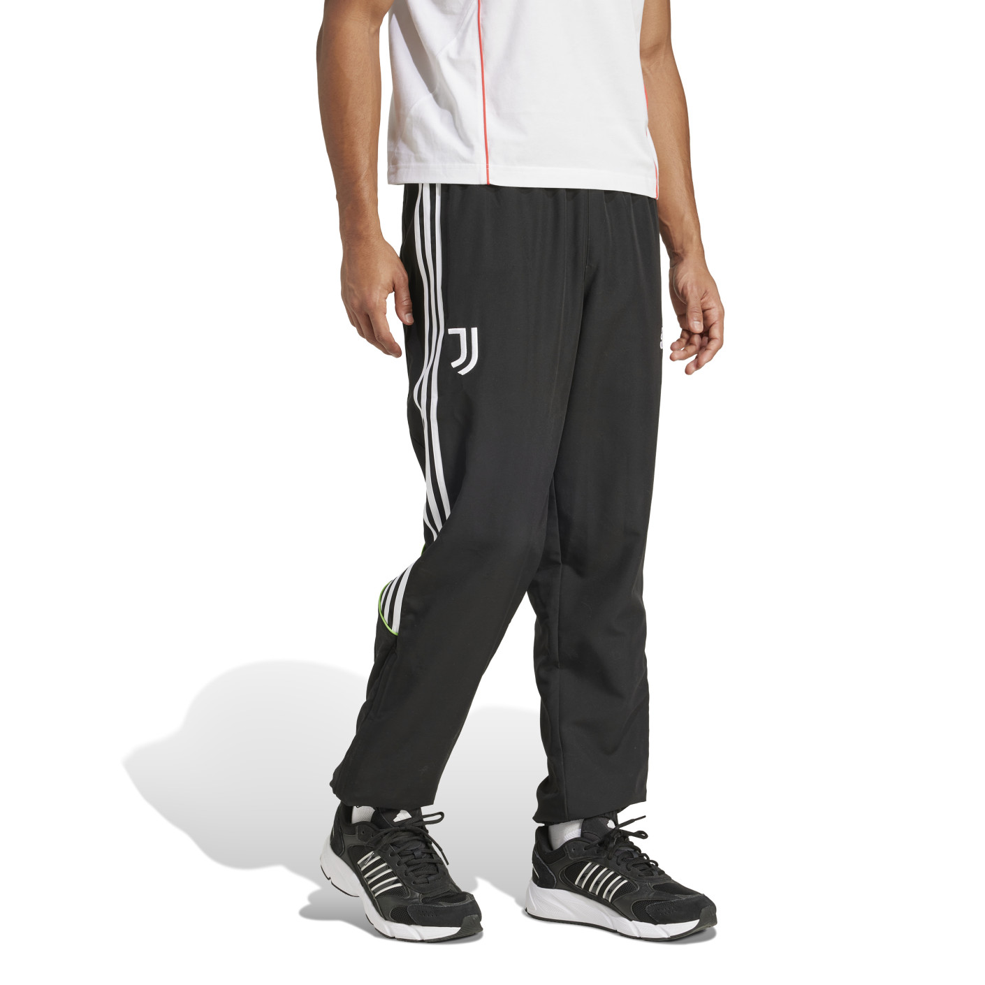 adidas Juventus Urban Purist Training Pants 2024-2025 Black White