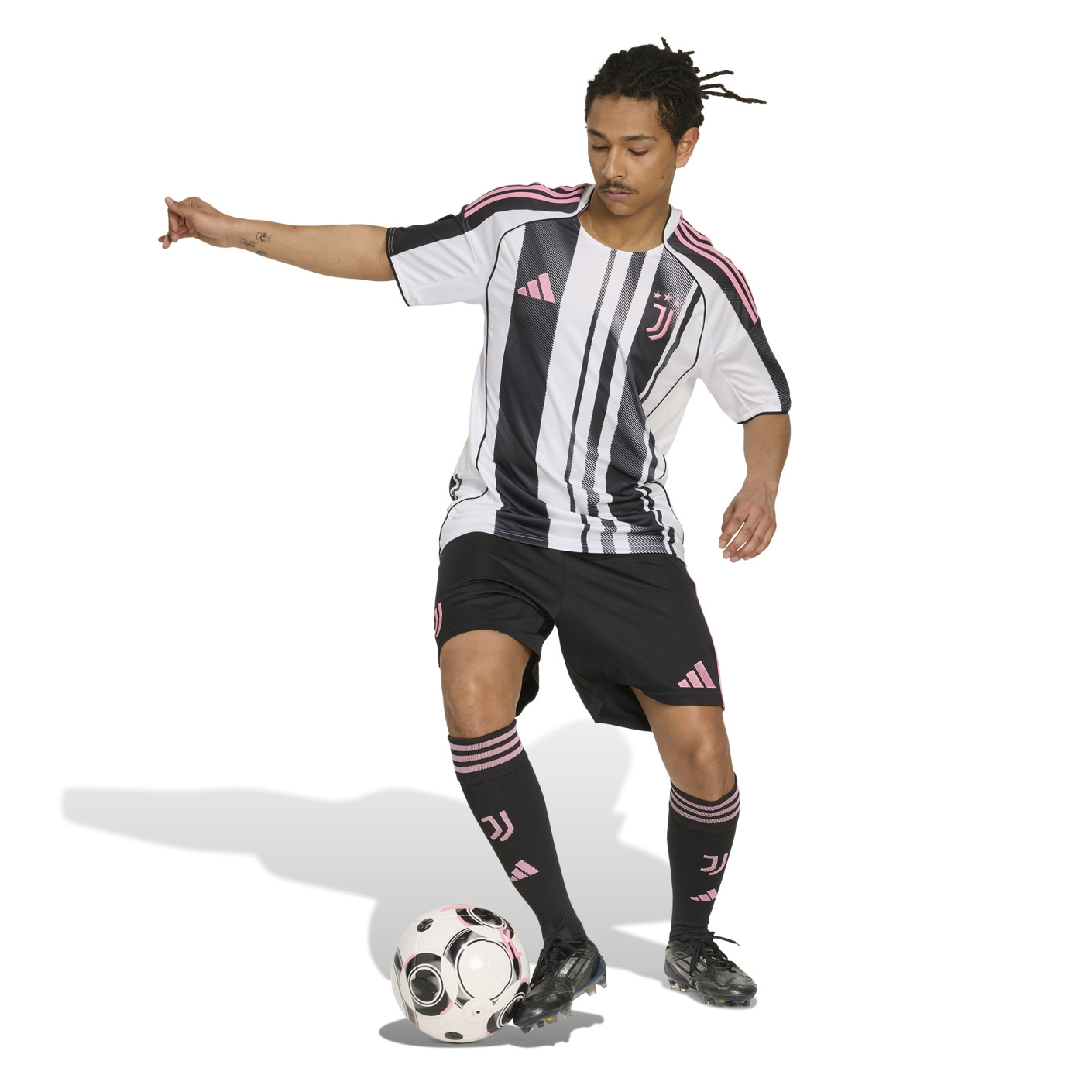 adidas Juventus Home Kit 2025-2026