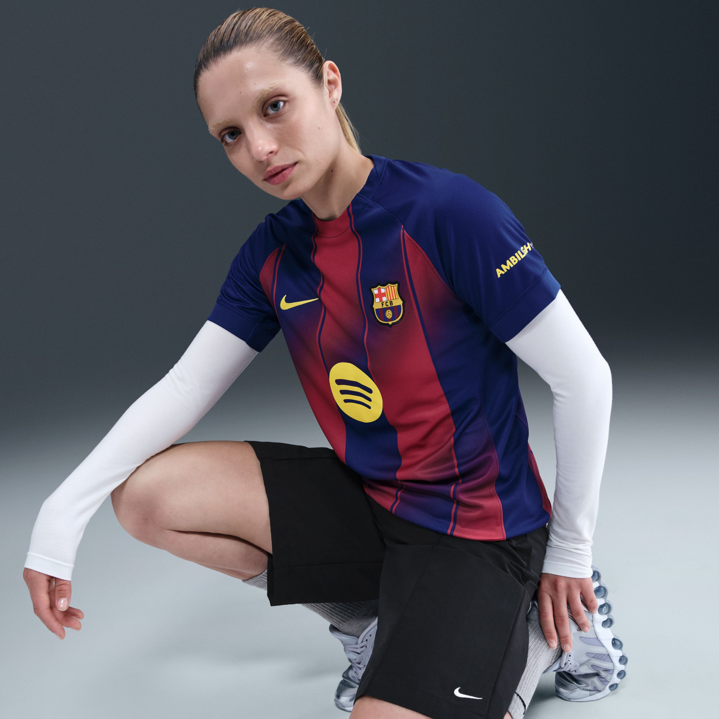 Nike FC Barcelona Home Shirt 2025-2026 Women - Voetbalshop.nl