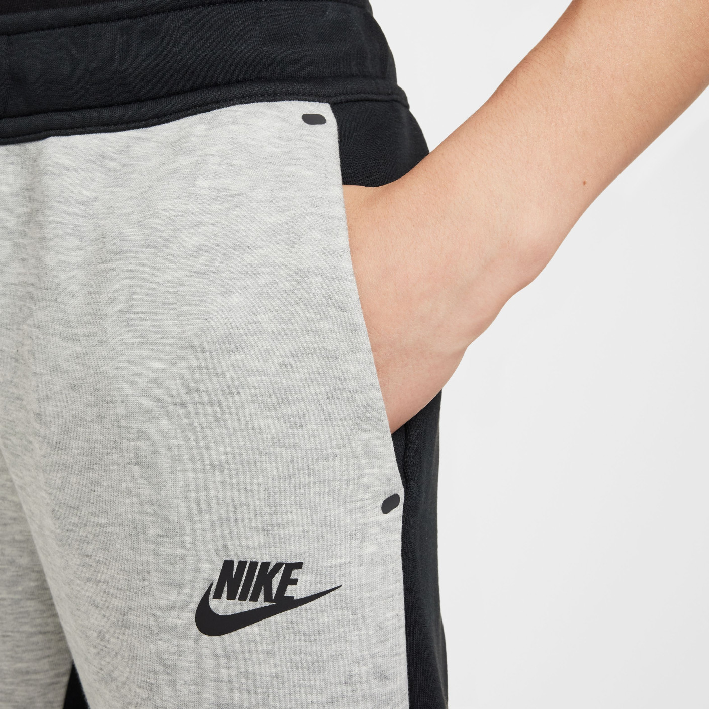 Nike Tech Fleece Sportswear Sweat Pants Kids Black Grey