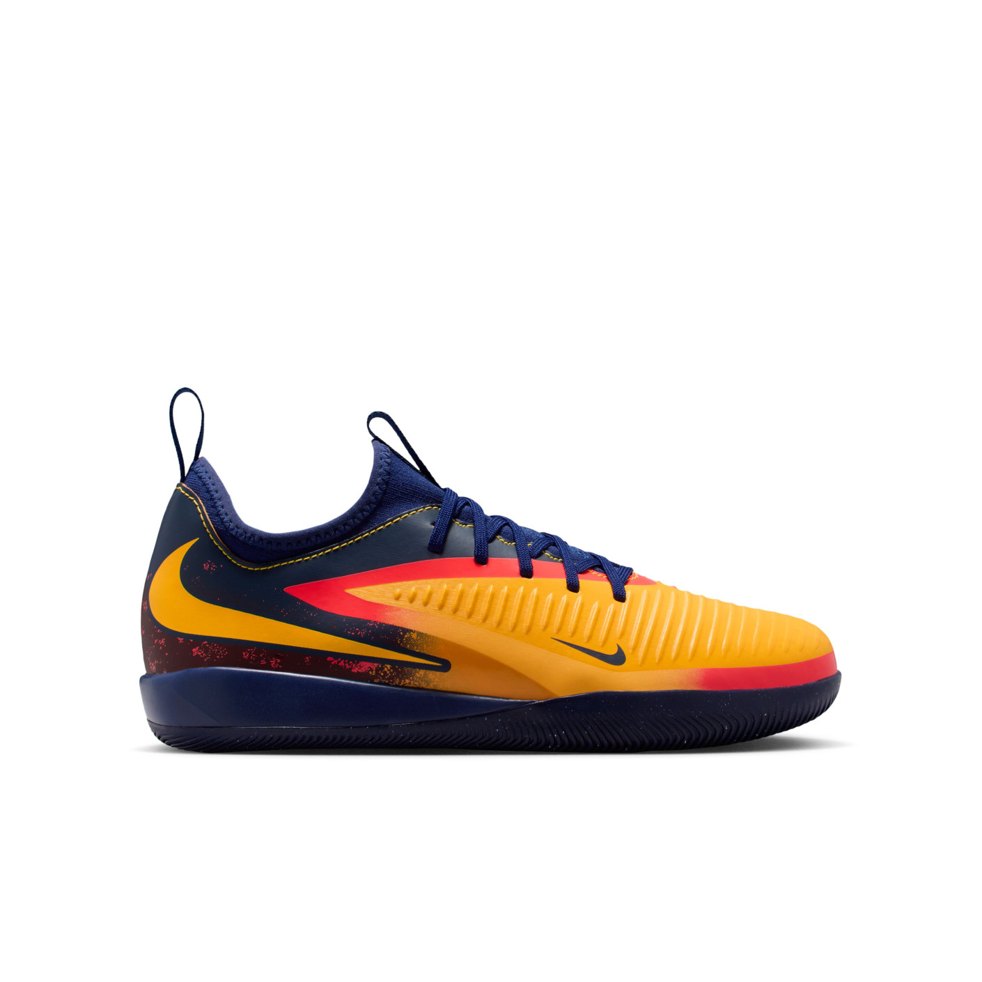 Nike Phantom 6 Low Haaland Academy Zaalvoetbalschoenen (IN) Kids Donkerblauw Oranje Geel Rood