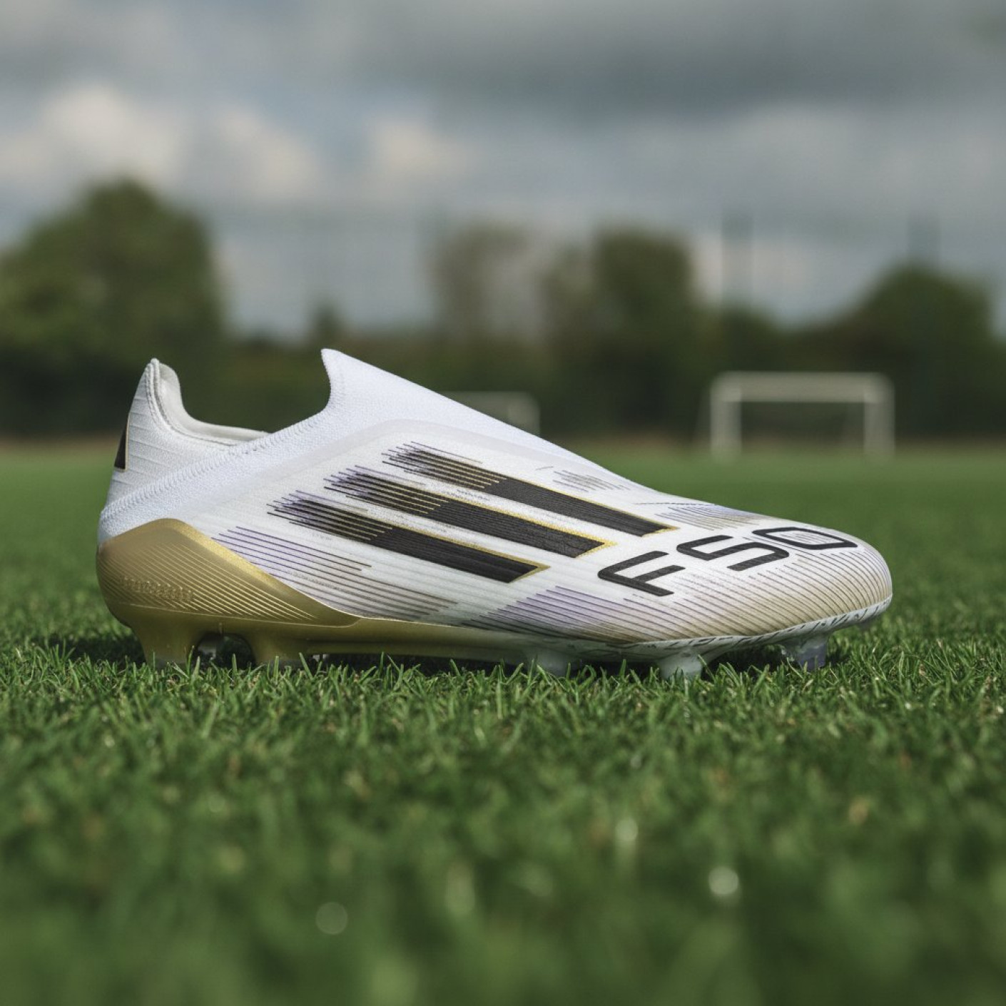 adidas F50 Elite Laceless Grass Football Boots (FG) White Black