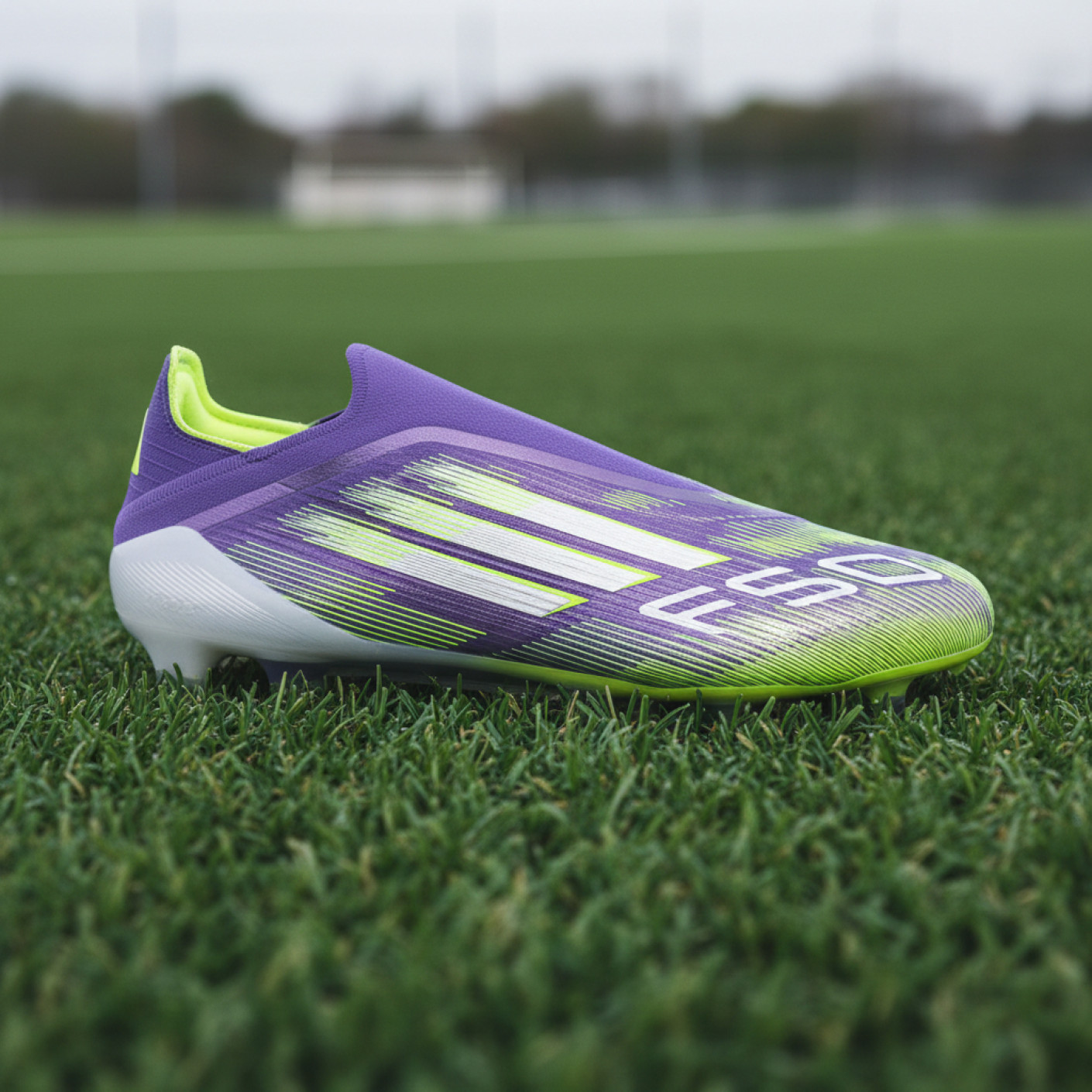 adidas F50 Elite Laceless Grass Football Boots (FG) Purple White