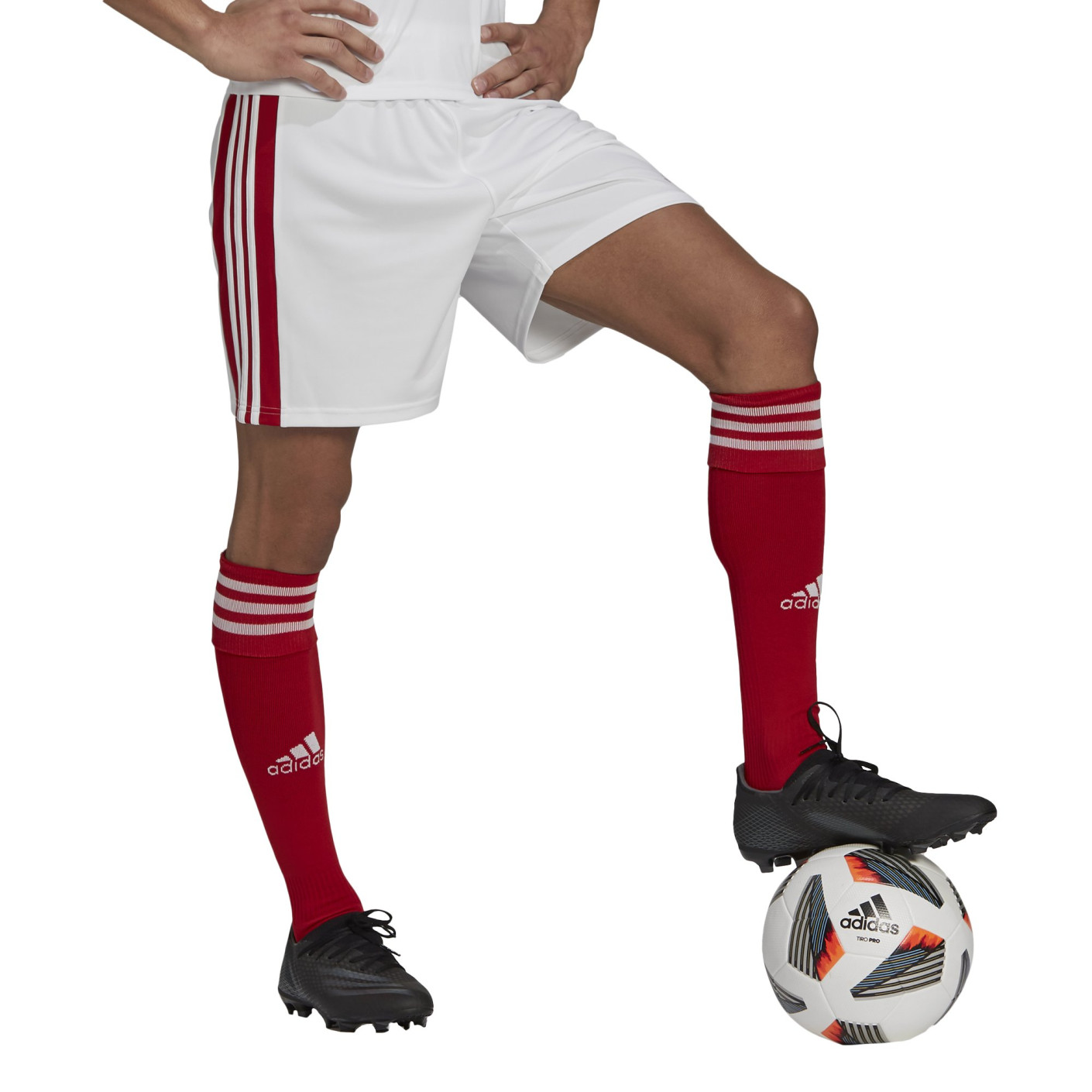 Adidas voetbalbroekjes kopen? Goedkoop en snelle levering! | Plutosport