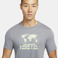Nike F.C. Seasonal Graphic T-shirt Grijs