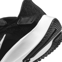 Nike Air Zoom Pegasus 38 FlyEase Hardloopschoenen Zwart Wit