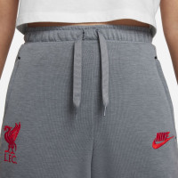 Nike Liverpool Travel Fleece Trainingsbroek 2021-2022 Kids Grijs Geel Rood